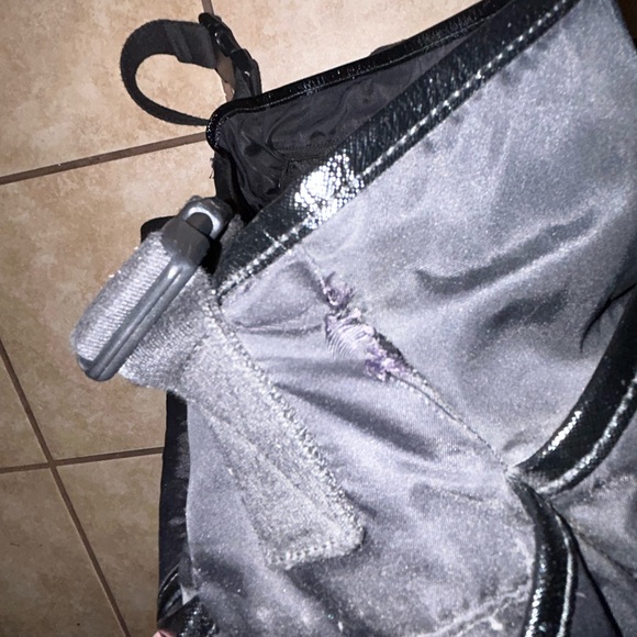 Authentic Tory Burch Messenger bag - Picture 6 of 8